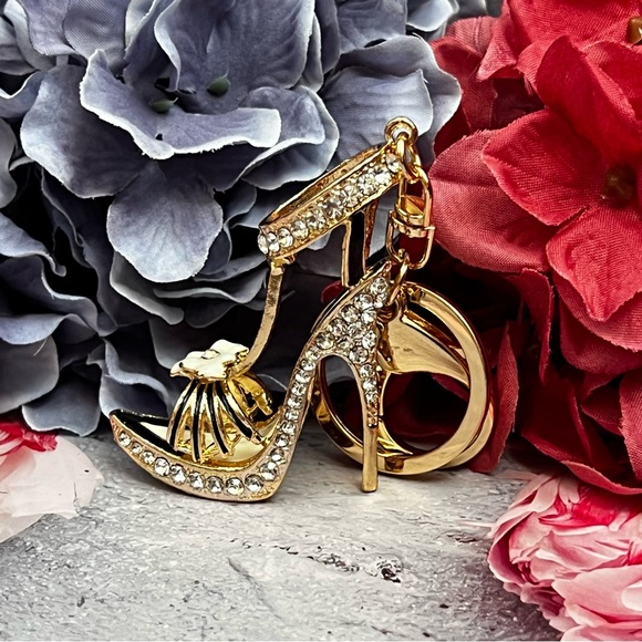 Stunning Gold & Silver Crystal High Heel Shoe Keychain Charm - Picture 5 of 16